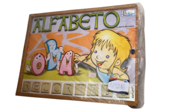 Alfabeto recortado